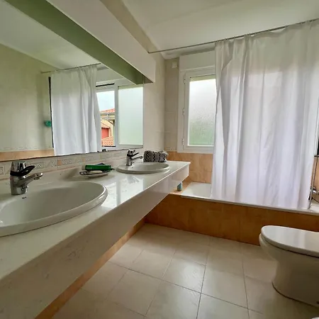 Stylish Host Cantabria- Meron