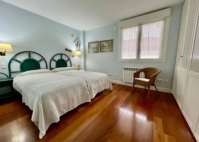 Stylish Host Cantabria- Meron