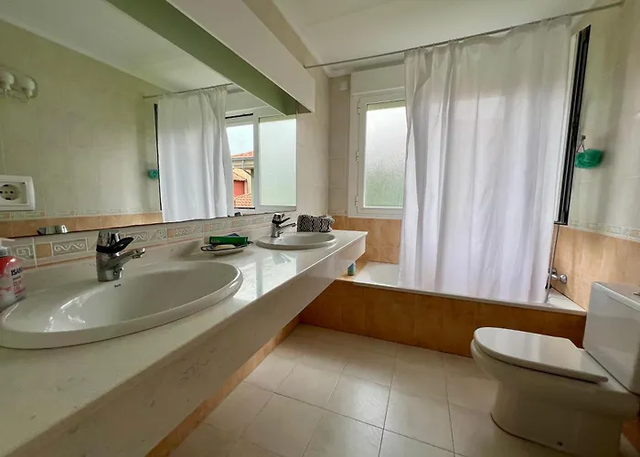 Stylish Host Cantabria- Meron